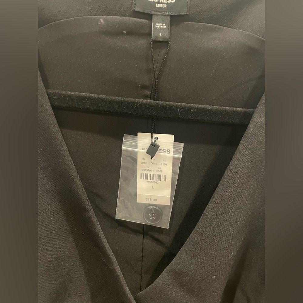 Express black vest - Picture 3 of 3